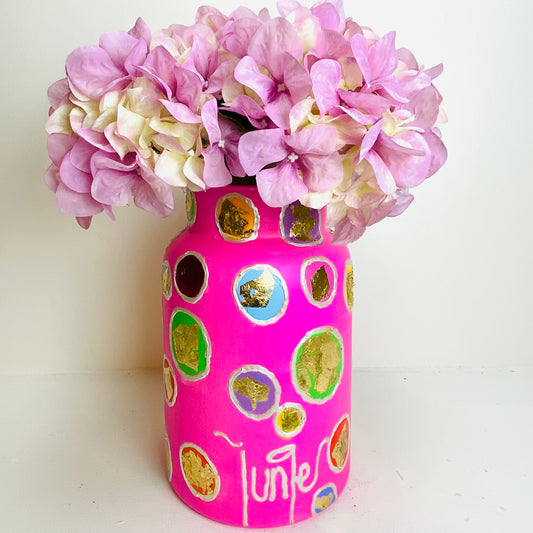 Wajak vase