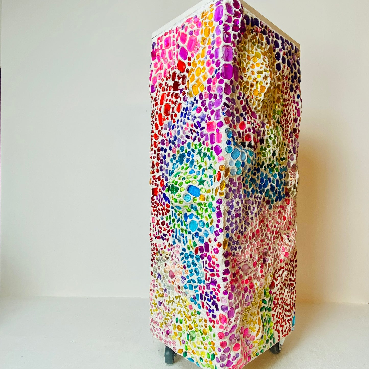 Glittering console